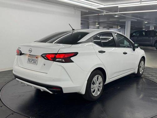 Fresh Powder 2025 Nissan Versa 1.6 S