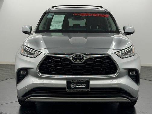 Celestial Silver Metallic 2022 Toyota Highlander Platinum