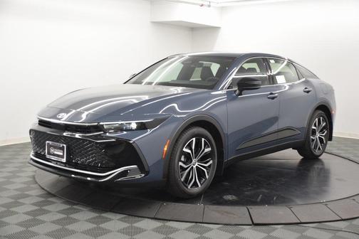 2026 Toyota Crown XLE