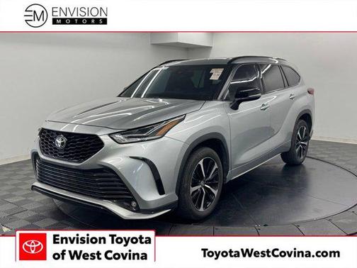 Celestial Silver Metallic 2021 Toyota Highlander XSE
