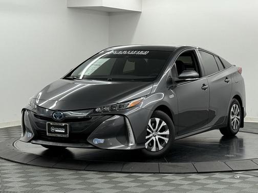 2021 Toyota Prius Prime LE
