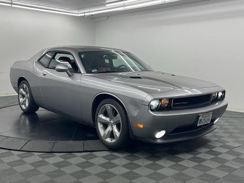 2014 Dodge Challenger SXT