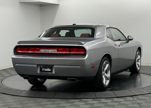 2014 Dodge Challenger SXT