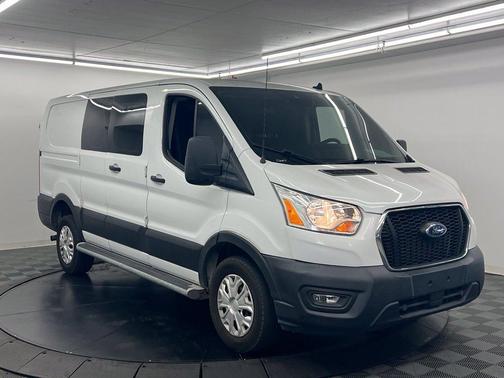 Oxford White 2022 Ford Transit-250 Base