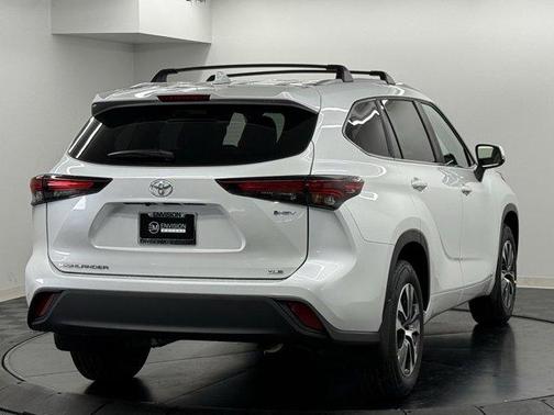 2026 Toyota Highlander Hybrid XLE