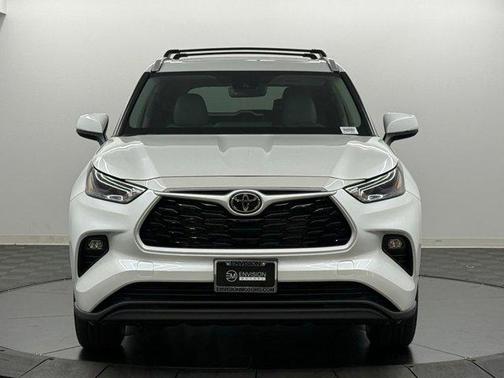 2026 Toyota Highlander Hybrid XLE