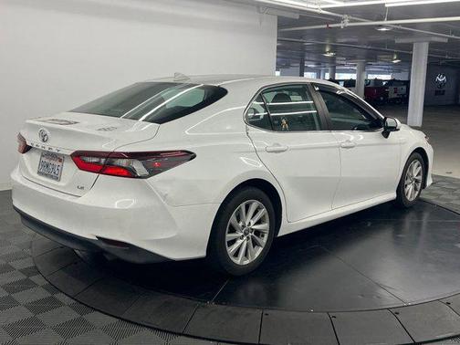 White 2022 Toyota Camry LE