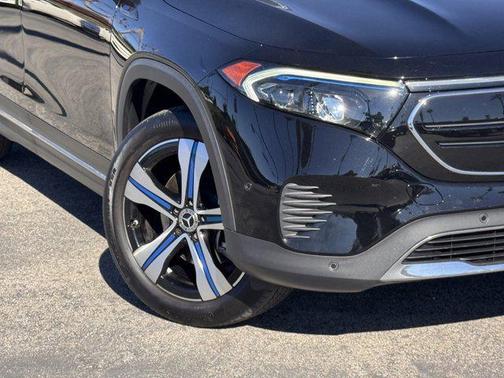 2023 Mercedes-Benz EQB 300 4MATIC