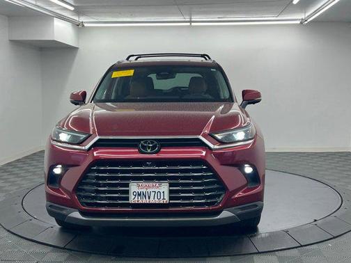 Ruby Flare Pearl 2024 Toyota Grand Highlander Platinum