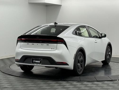 2026 Toyota Prius LE