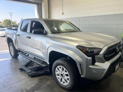 2024 Toyota Tacoma SR