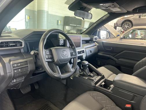 2024 Toyota Tacoma SR