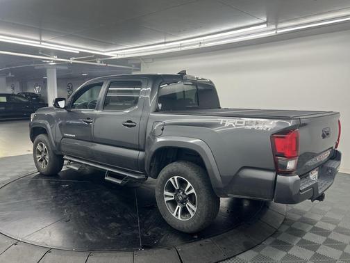 2018 Toyota Tacoma TRD Sport
