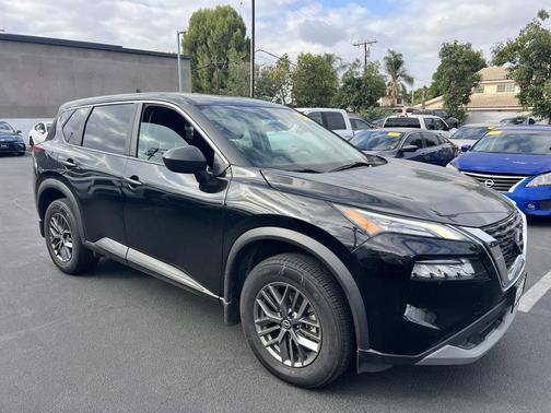 2023 Nissan Rogue S