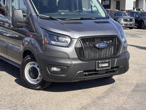 2025 Ford Transit-350 XL
