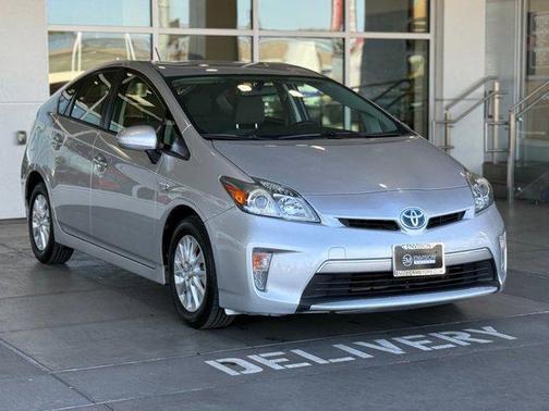 2014 Toyota Prius Plug-in Base