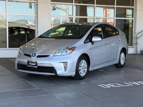 2014 Toyota Prius Plug-in Base