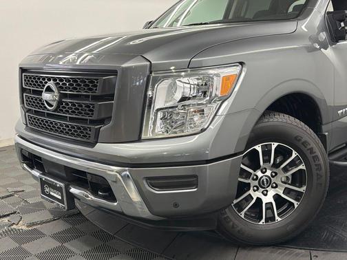 Gun Metallic 2024 Nissan Titan SV