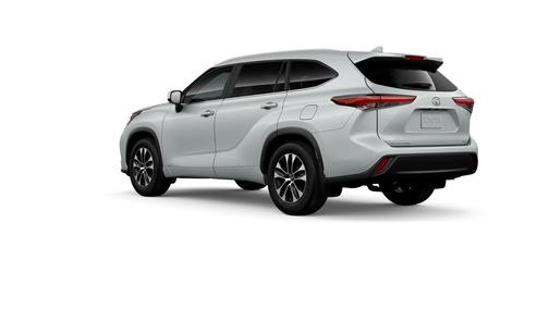 Wind Chill Pearl 2026 Toyota Highlander Hybrid XLE