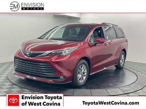 Ruby Flare Pearl 2026 Toyota Sienna XLE