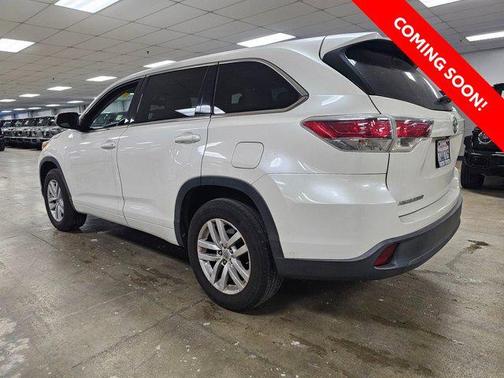 2015 Toyota Highlander LE