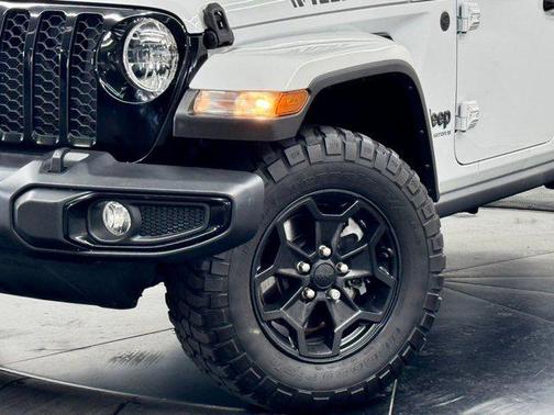 2023 Jeep Gladiator Willys 4x4