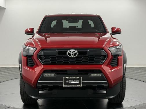 2025 Toyota Tacoma Hybrid TRD Off Road