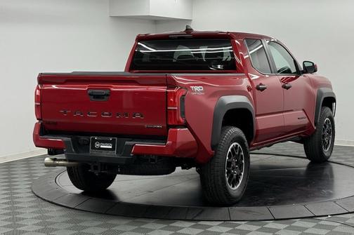 2025 Toyota Tacoma Hybrid TRD Off Road