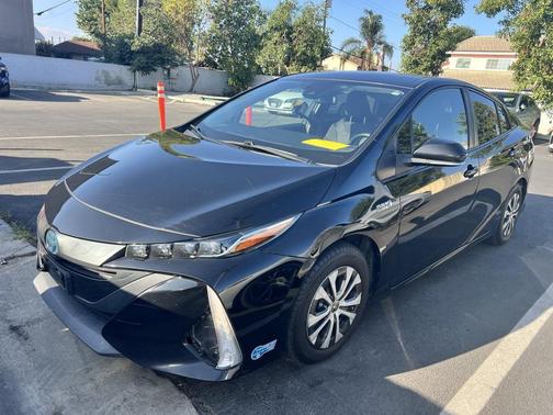 2021 Toyota Prius Prime LE