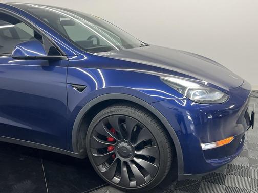 2022 Tesla Model Y Performance Dual Motor All-Wheel Drive