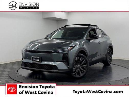 Overcast 2026 Toyota C-HR XSE