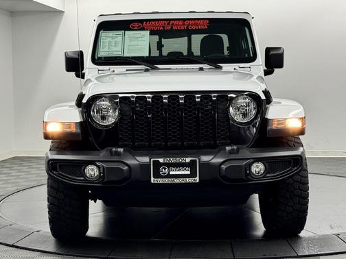 2023 Jeep Gladiator Willys 4x4