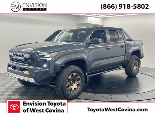 2025 Toyota Tacoma Hybrid Trailhunter