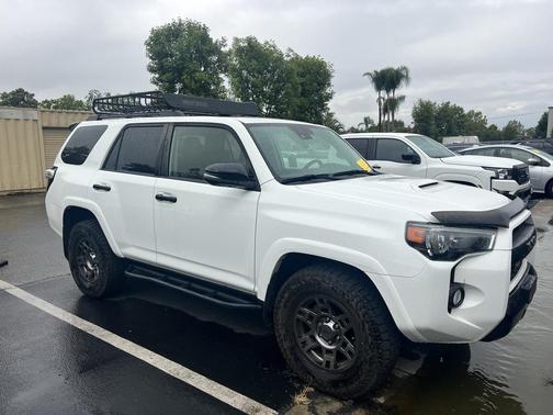 2020 Toyota 4Runner Venture Special Edition