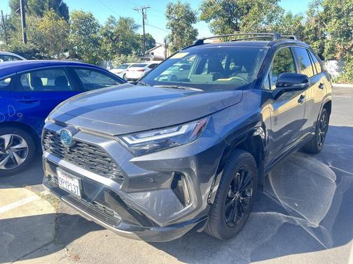 2024 Toyota RAV4 Hybrid SE