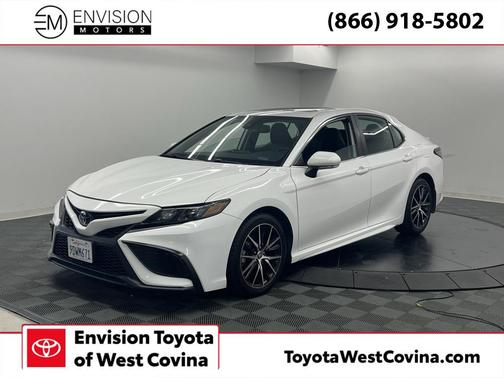 2023 Toyota Camry SE