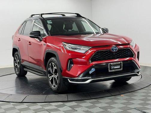 Supersonic Red/Midnight Black Metallic 2021 Toyota RAV4 Prime XSE