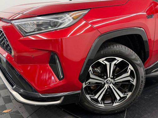 Supersonic Red/Midnight Black Metallic 2021 Toyota RAV4 Prime XSE