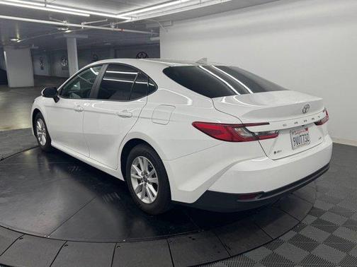 Ice Cap 2026 Toyota Camry LE