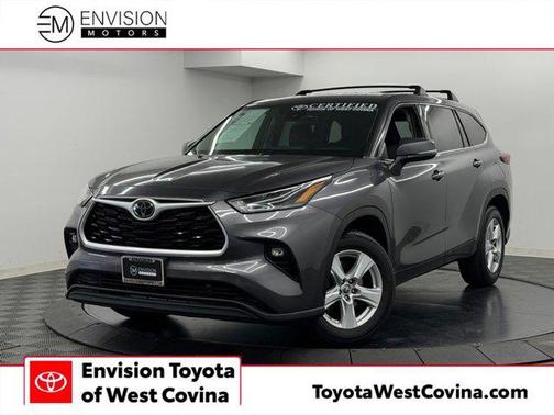 Magnetic Gray Metallic 2021 Toyota Highlander LE