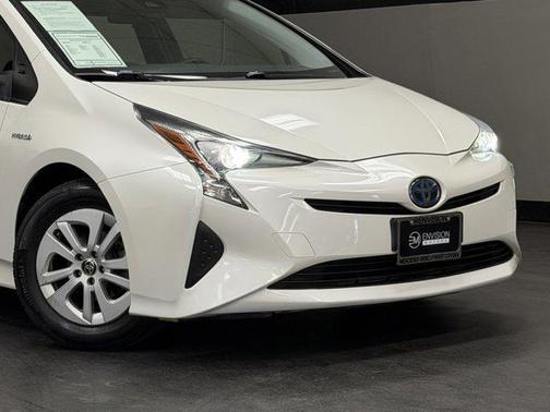 2018 Toyota Prius One