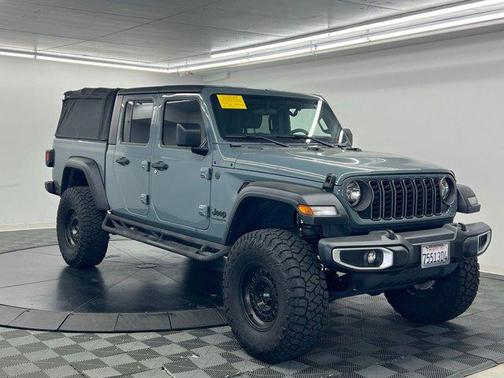 Anvil Clear Coat 2024 Jeep Gladiator Sport
