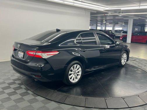 Midnight Black Metallic 2020 Toyota Camry LE