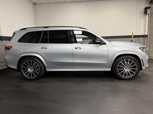 2022 Mercedes-Benz GLS 450 4MATIC