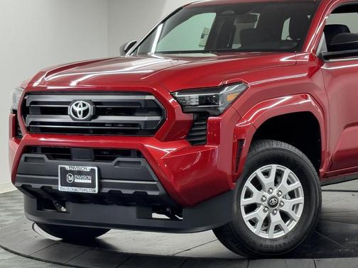 2025 Toyota Tacoma SR