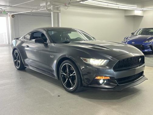2017 Ford Mustang GT Premium
