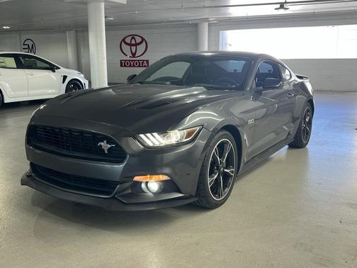 2017 Ford Mustang GT Premium