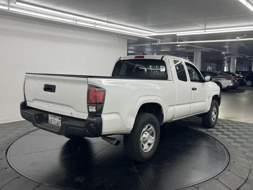 2020 Toyota Tacoma SR