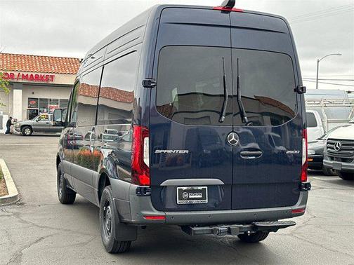 2024 Mercedes-Benz Sprinter 2500 Cargo 144 WB