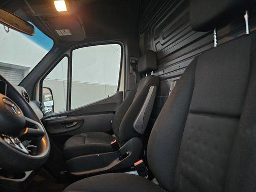 2023 Mercedes-Benz Sprinter 2500 High Roof